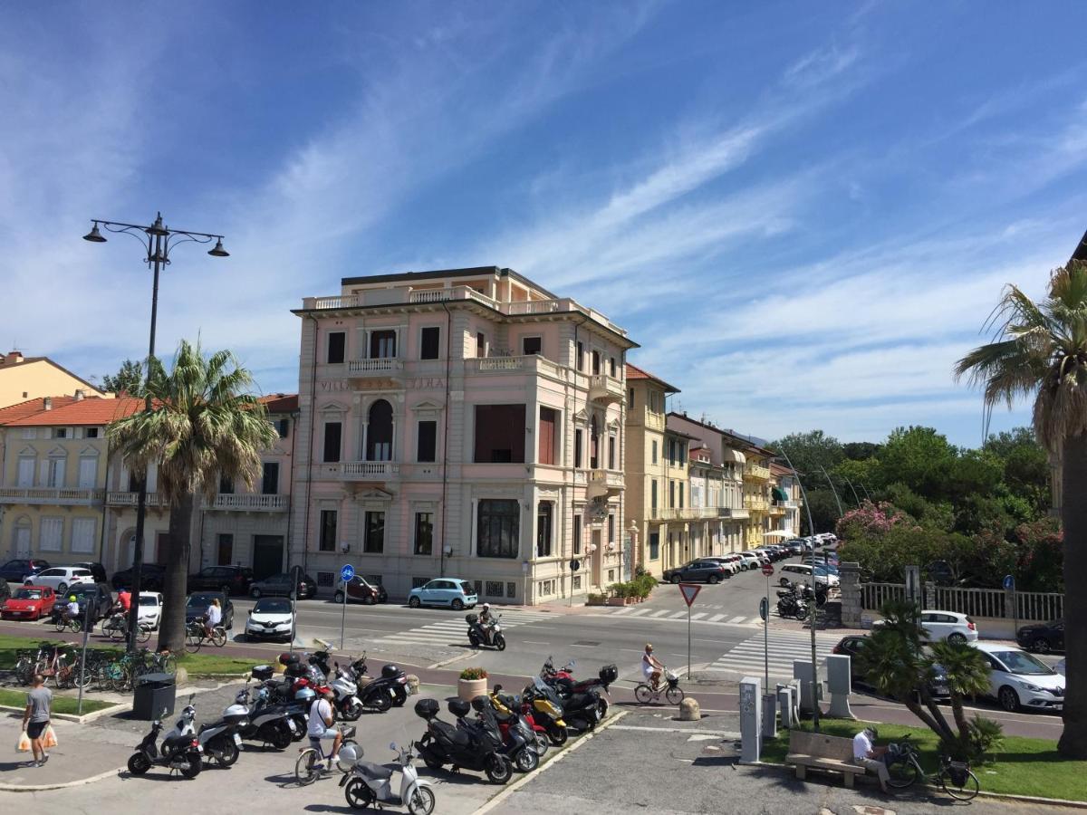 Villa Tina Hotel В'яреджо Екстер'єр фото