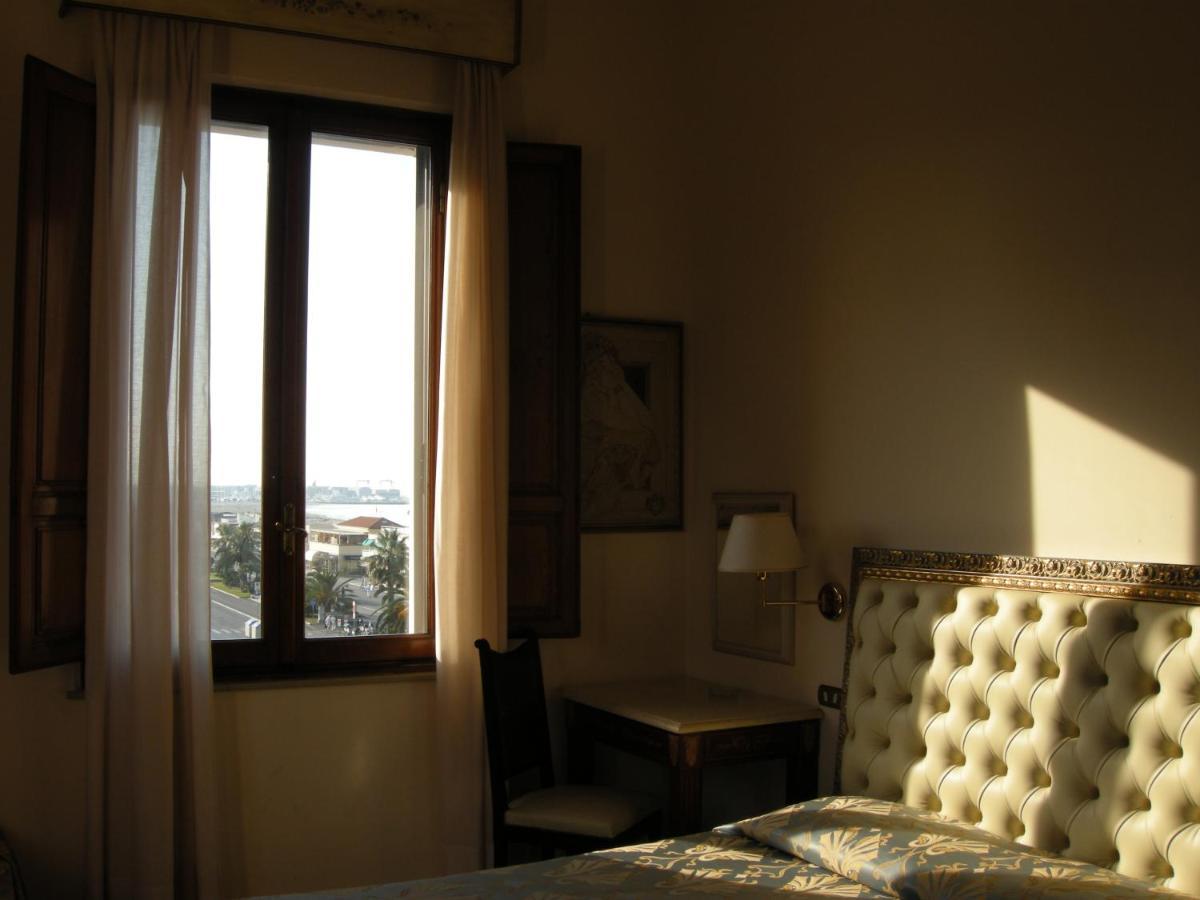 Villa Tina Hotel В'яреджо Екстер'єр фото