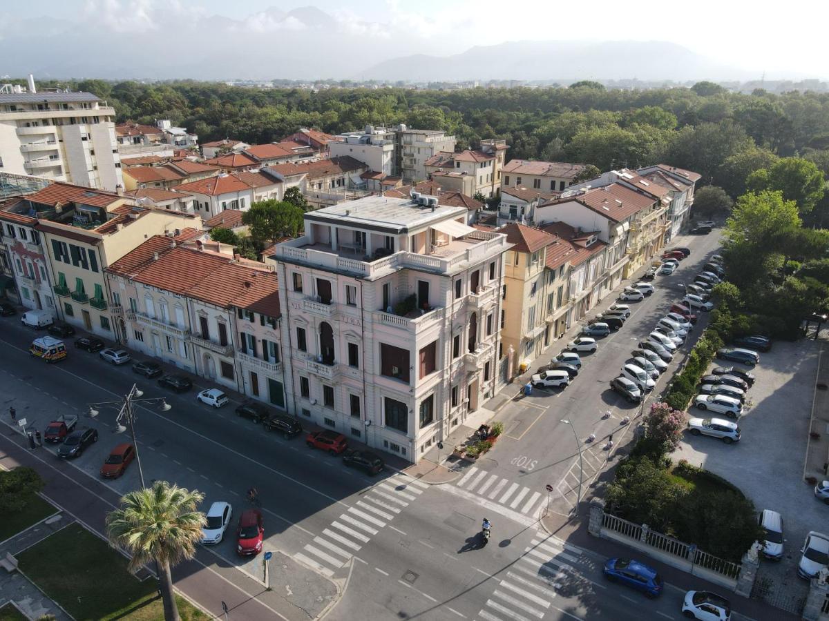 Villa Tina Hotel В'яреджо Екстер'єр фото